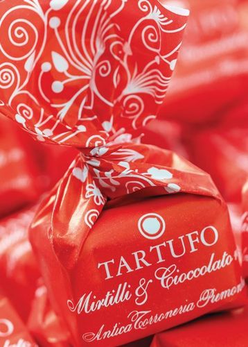 Tartufo dolce Mirtilli & Cioccolato rosa, süße Trüffel-Praline mit Blaubeere aus dem Piemont
