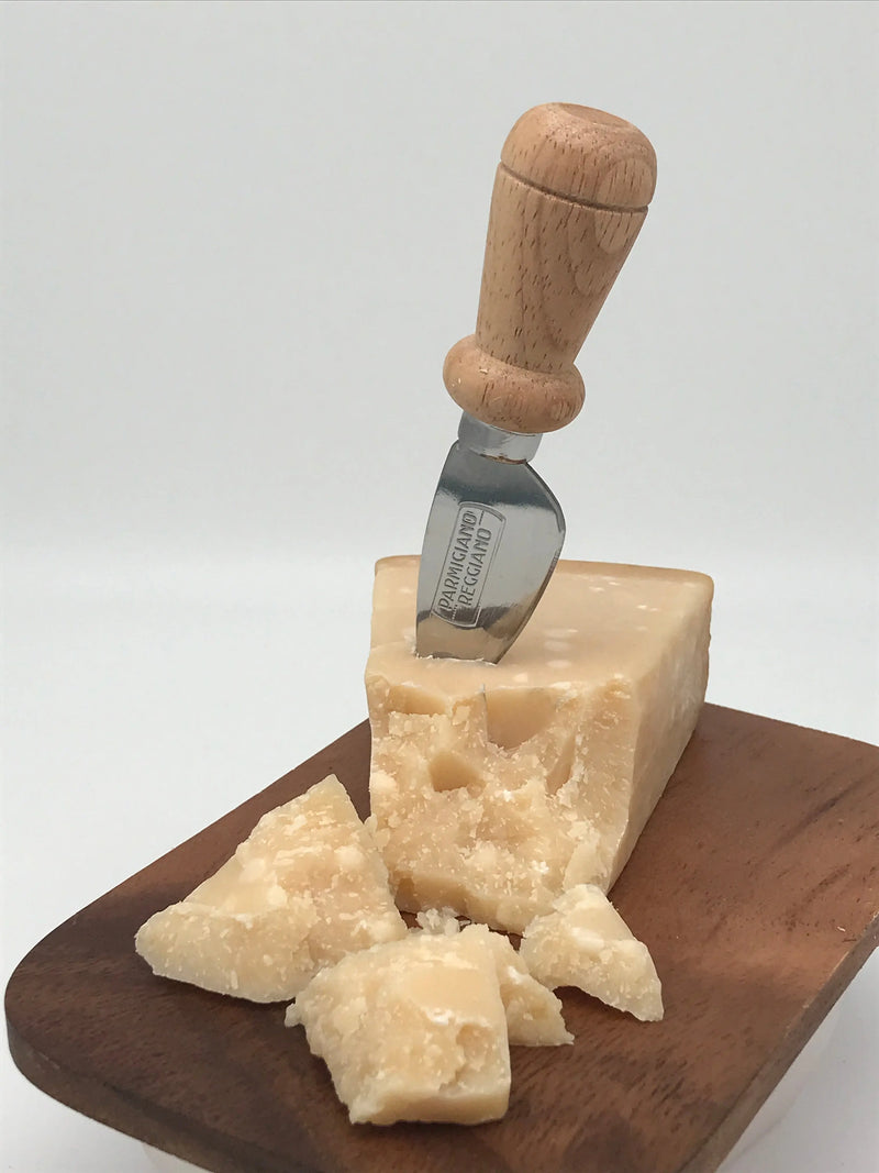 Parmigiano Reggiano DOP di Montagna, Al Giunco, ca. 0,5 kg Stück, 15 Monate Al Giunco s.s.Società Agricola